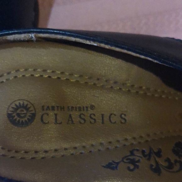 Earth Spirit Classics clog Size 8 black nwot - Picture 2 of 9